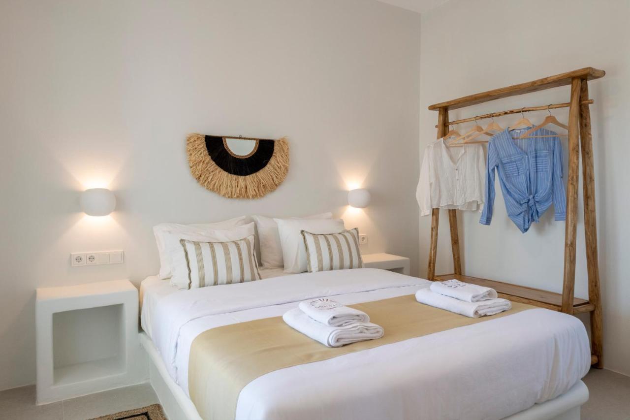 Sunrise Luxury Apartments & Suites Antiparos Town Zewnętrze zdjęcie
